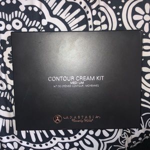 Anastasia Beverly Hills Contour Creme Kit
